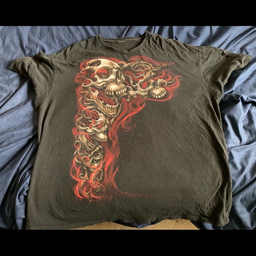 Men’s T-shirt size 2XL